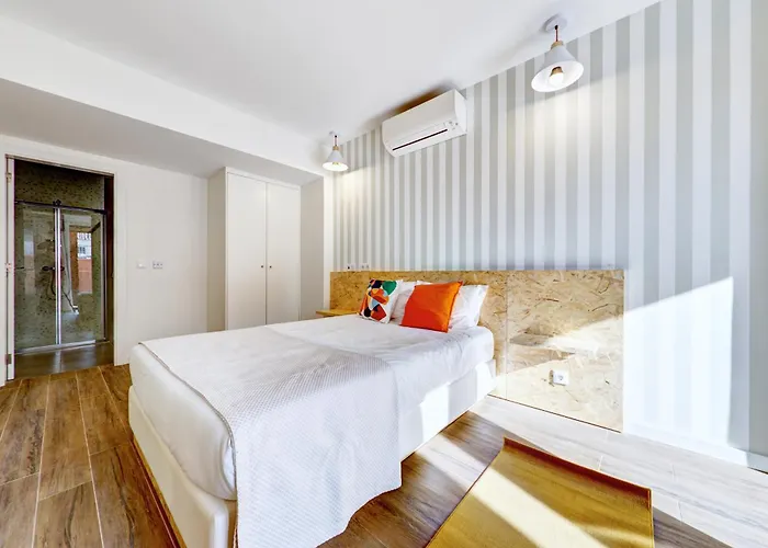 Do Mercado فندق أفيرو