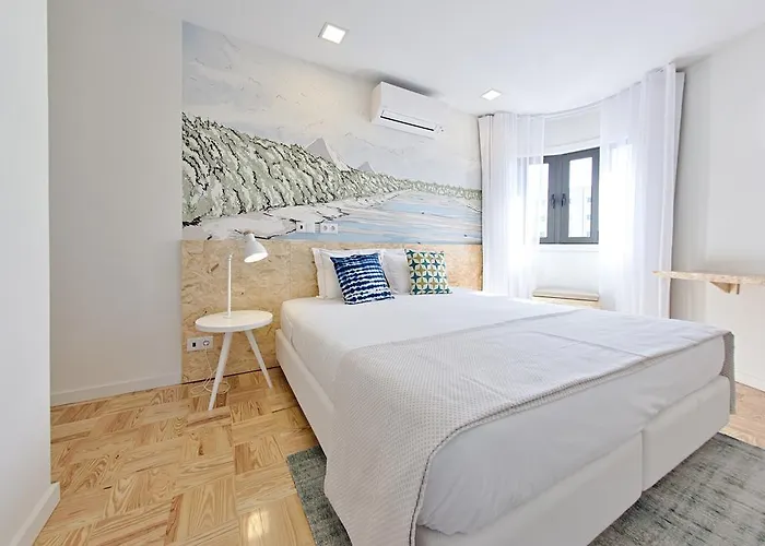 فندق Do Mercado 2*