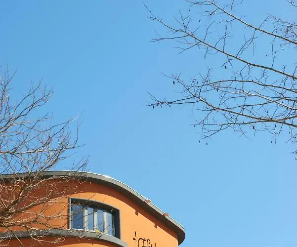 Do Mercado فندق أفيرو